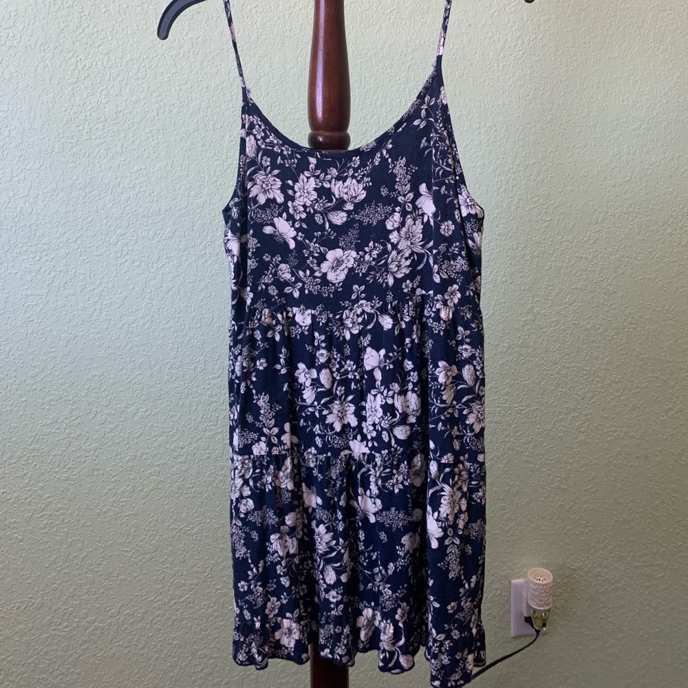 FLASH SALE $5 Brandy Melville style flowy dress
